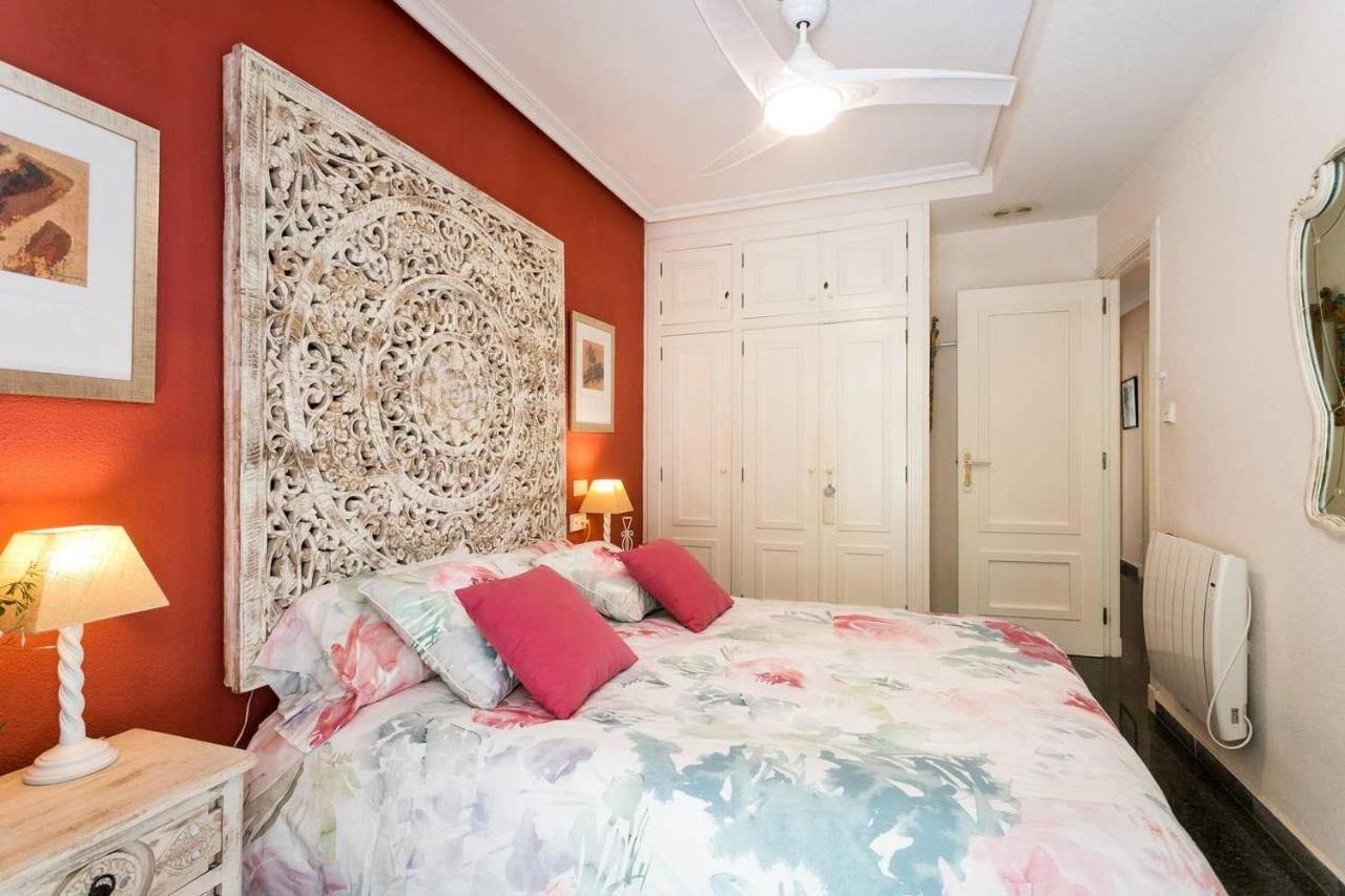 Fantastico Apartamento Con Piscina سانتا بولا المظهر الخارجي الصورة